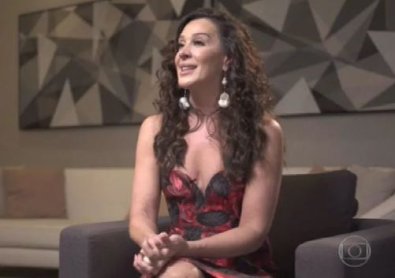 CLAUDIA RAIA.JPG