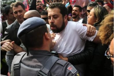 Guilherme Boulos, confusao MBL