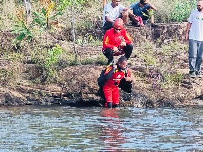 JOVEM MORRE AFOGADA NA CACHOEIRA TRES IRMAS EM JACIARA
