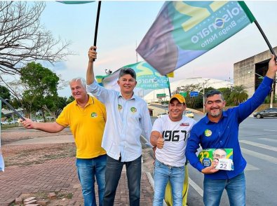 MEDEIROS-BOLSONARO