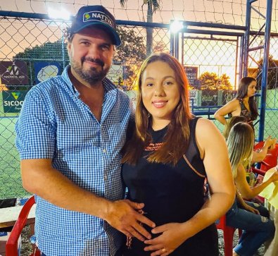 Bruna e marido, terra nova