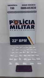 Homem ï¿½ preso pela PM com 40 porï¿½es de cocaï¿½na em Peixoto de Azevedo.jpg