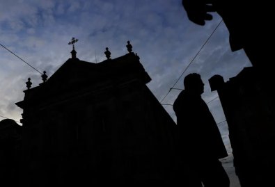 igreja catolica.jpg