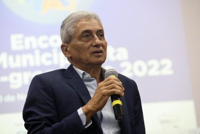 Neurilan Fraga.jpg
