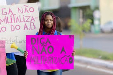 Escola Estadual Adalgisa de Barros, em VÃ¡rzea Grande.jpg