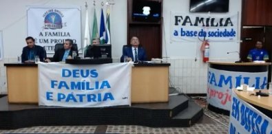 caceres, lgbtq.jpg