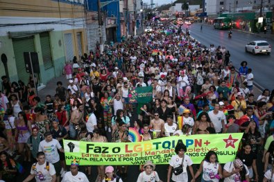 parada gay cuiaba