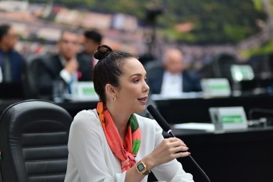 Maysa Leao
