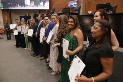 Sessï¿½o especial homenageia pessoas que contribuem com o avanï¿½o de MT.JPG