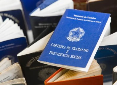 CARTEIRA DE TRABALHO.jpg