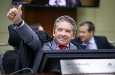 sergio ricardo.jpg