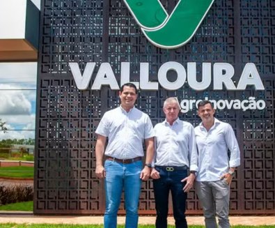 valloura.jpg