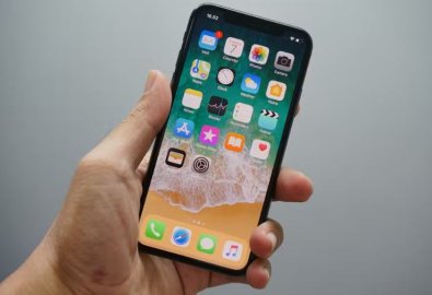IPHONE.JPG
