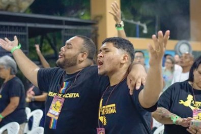 IGREJA GAY