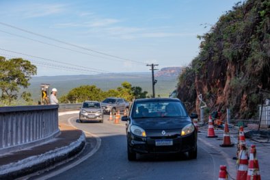 estrada de chapada, portao inferno