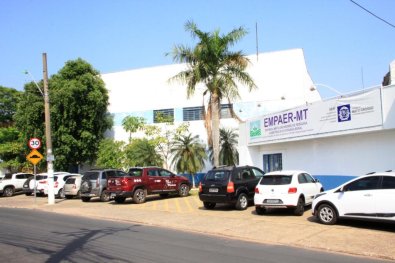 empaer fachada.jpg