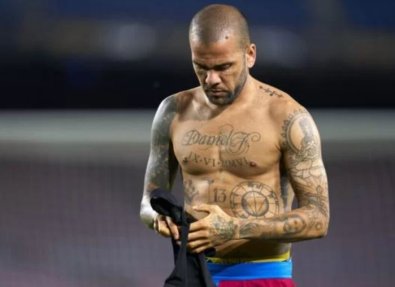 DANIEL-ALVES.JPG