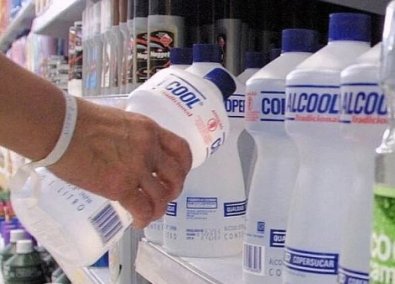 alcool liquido