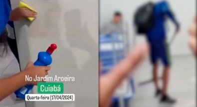 alunos limpando escola