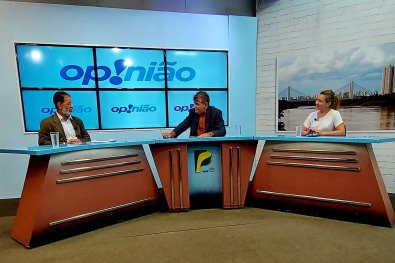 Flï¿½via Moretti no Programa Opiniï¿½o TV Pantanal.jpeg
