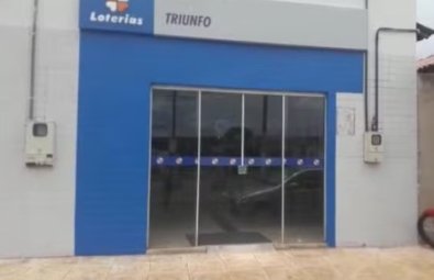 LOTERICA .jpg