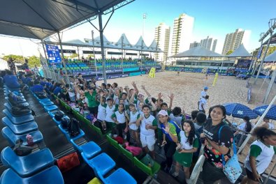 estudantes-volei