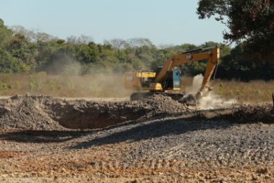POCONE, PANTANAL, COMBATE 