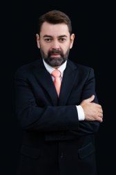 RODRIGOMANTENA.JPG