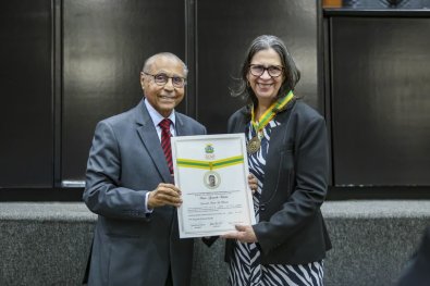 julio campos comenda ]
