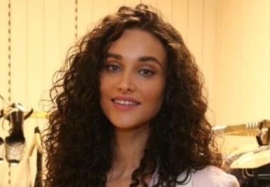 debora nascimento