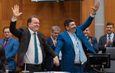 max e doutor joao .jpg