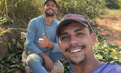 casal gay.JPG