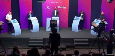 DEBATE-PRIMEIRAPAGINA.JPG