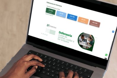 computador no site da defensoria.JPG