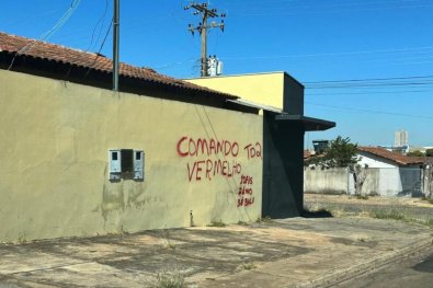 CV PAREDE.JPG
