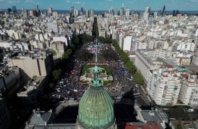 PROTESTO ARGENTINA.JPG