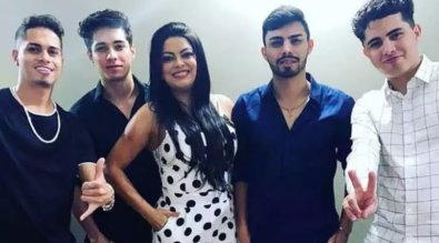 ELIS OLIVER E FILHOS.JPG