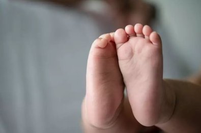 PE DE BEBE.JPG