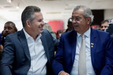 JAYME CAMPOS - MAURO MENDES.jpg