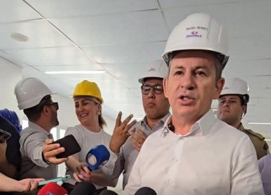 MM EM OBRA.jpg
