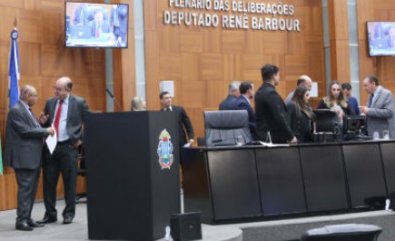 SESSAO PLENARIO.jpg
