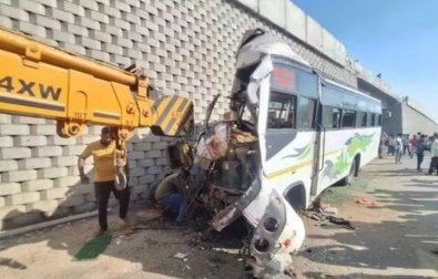 ONIBUS PARTIDO.jpg