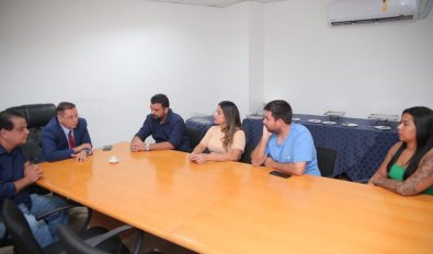 PROTESTO ESCOLA2.jpg