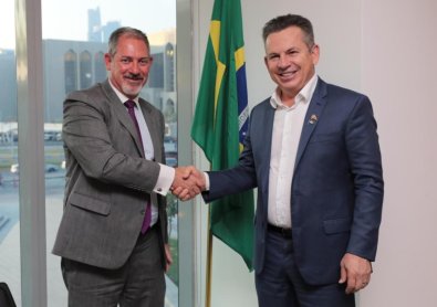 mauro mendes e embaixador.jpg