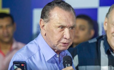ARLOS BEZERRA.jpg