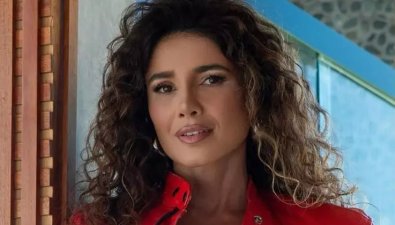 PAULA FERNANDES.jpg