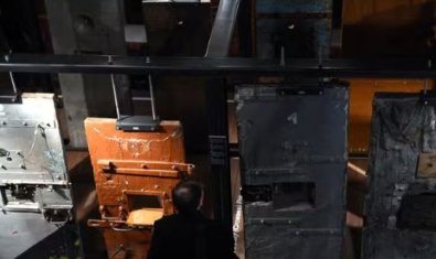 MUSEU DENTRO.jpg