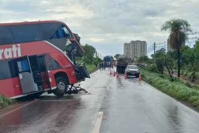 acidente onibus guia