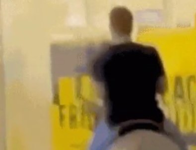 homem em cavalo.jpg