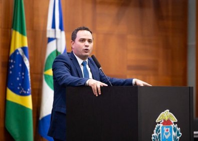 DIEGO PLENARIO.jpg